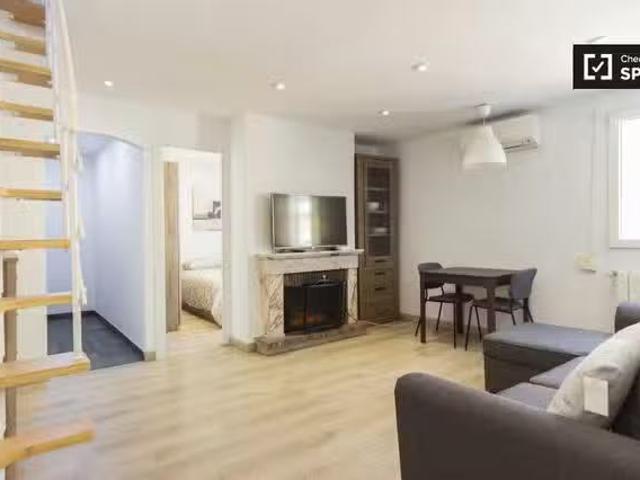 Barato Elegante apartamento de 2 dormitorios en alquiler, Mala.