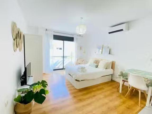 ¡Oferta! Estudio en Calle Antonio Jiménez Ruiz, La Trinidad