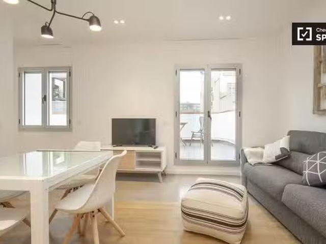 Bonito Estupendo apartamento de 2 dormitorios en alquiler en G.