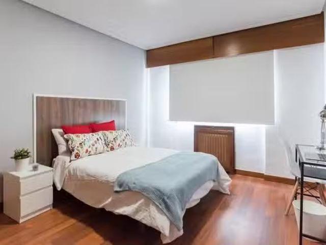 Acogedor Habitación en Avenida de Menéndez Pelayo