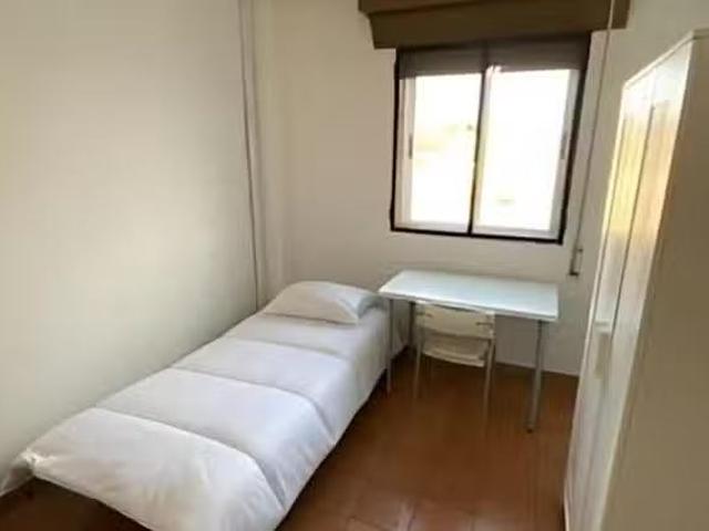 Barato Habitación en Avenida del Manzanares, San Isidro