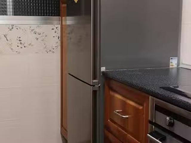 ¡Recién llegado! Habitación en Avinguda de Pérez Galdós, Patraix