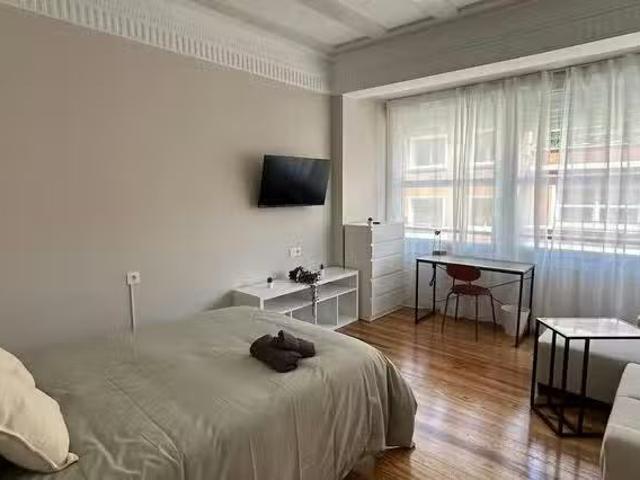 Bonito Habitación en Areiltza Doktorearen Zumarkalea, Abando