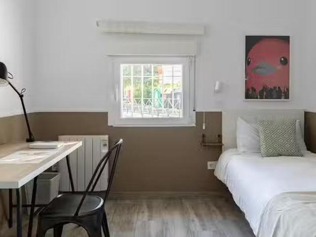 Acogedor Habitación en Calle Daoíz