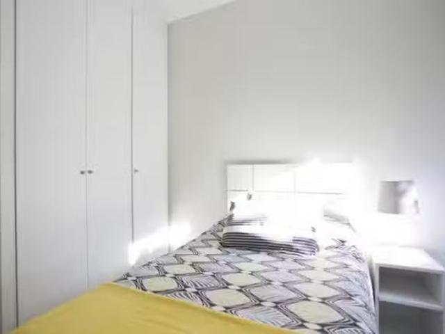 ¡Renta! Habitación en Calle de Mira el Sol, Centro