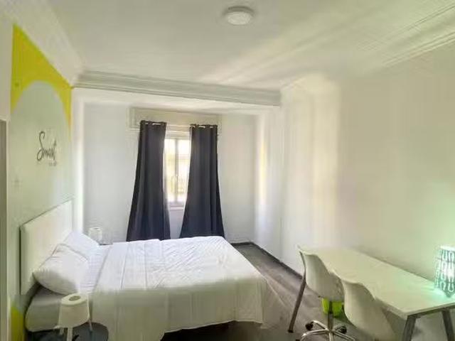 Nuevo Habitación en Calle de Moratines