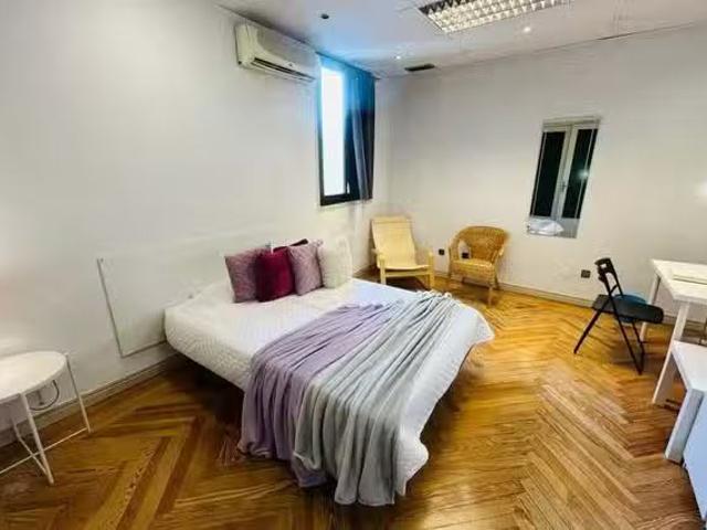 ¡Renta! Habitación en Calle de Alberto Aguilera