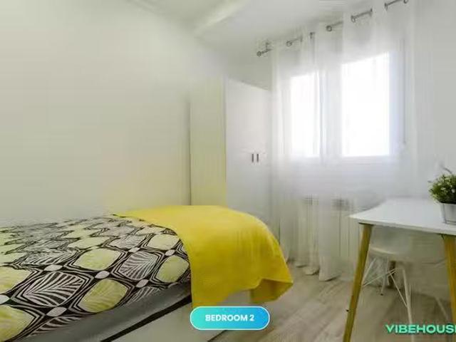 ¡Oferta! Habitación en Calle de Aldea del Fresno, Arganzuela