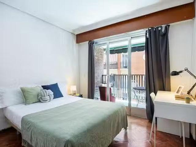 Único Habitación en Calle de Estanislao Figueras, Argüelles