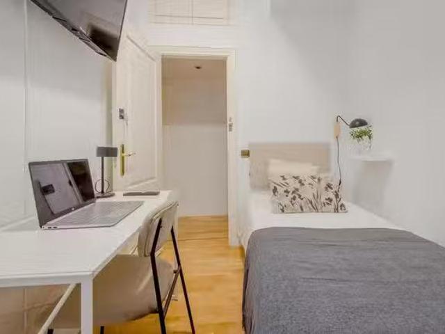 Acogedor Habitación en Calle de Fernán González, Ibiza