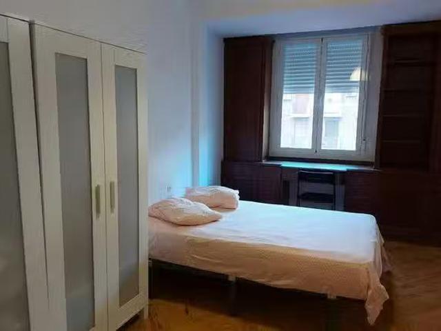 Único Habitación en Calle de Guzmán el Bueno, Gaztambide