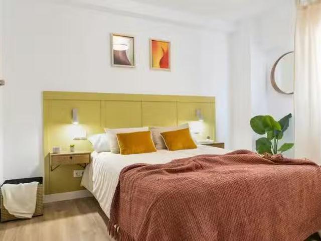 Encantador Habitación en Calle de Jesús de San Antonio
