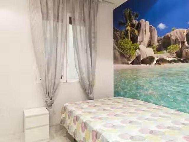 Encantador Habitación en Calle de Santa Cruz de Marcenado, Uni.