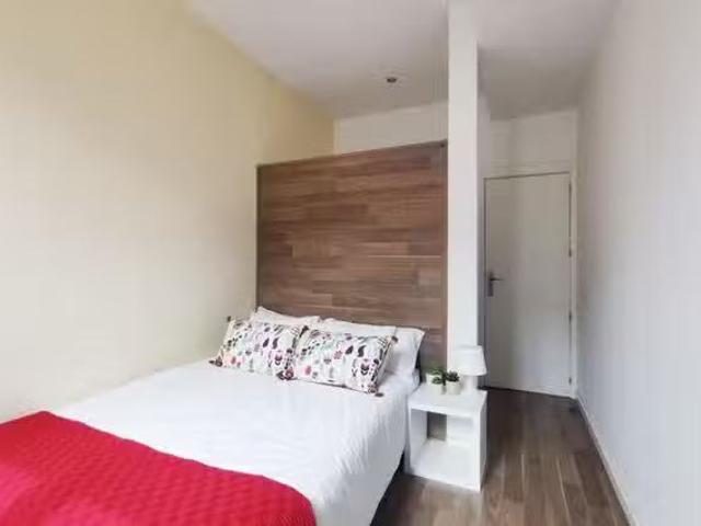 ¡En alquiler! Habitación en Calle de Valencia