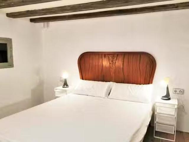 ¡En alquiler! Habitación en Carrer dels Mirallers