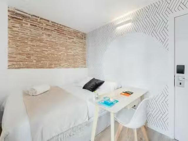 ¡Recién llegado! Habitación en Carrer d'Escudellers, El Gòtic