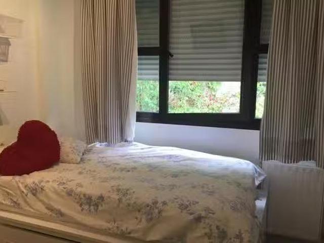 Encantador Habitación en Isidro Ansorena kalea, Ibaeta