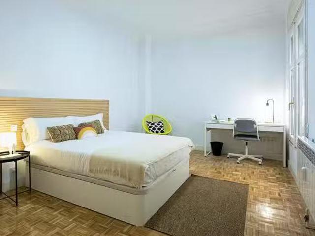 Acogedor Habitación en Plaza del Conde del Valle de Súchil