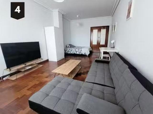Bonito Habitación en Tiboli zeharkalea, Matiko Ciudad Jardín