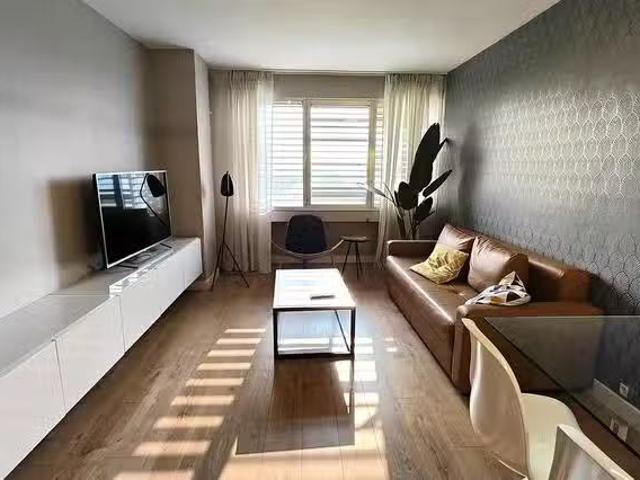 Barato Piso de 1 habitación en Calle de Orense