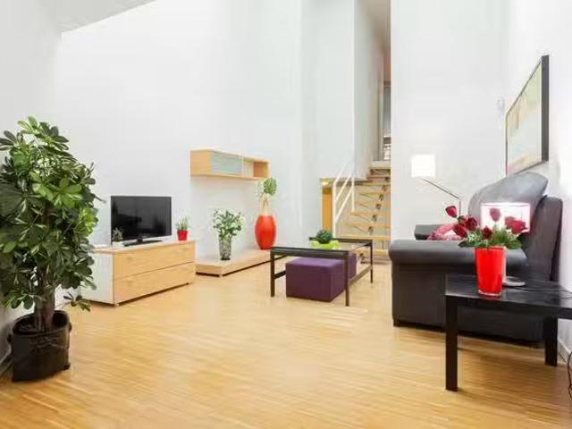 Barato Piso de 1 habitación en Calle del Conde de Romanones, E.