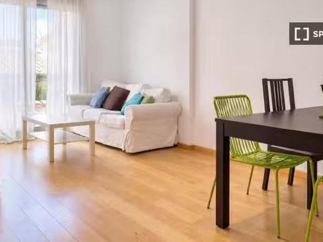 ¡Oferta! Piso de 3 dormitorios en alquiler en Alicante