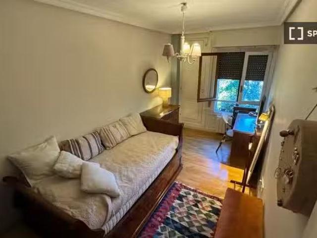 Nuevo Se alquila habitación en Las Rozas de Madrid, Madrid