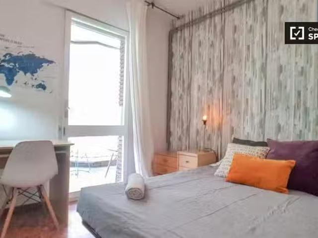 Único Se alquila habitación en piso compartido cerca del Eixam.