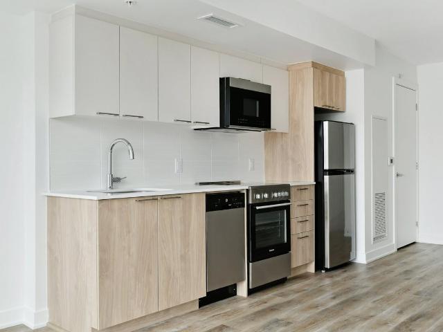 Recital Act IV 1 Bedroom Apartment for Rent at 36 Robinson Ave, Ottawa, ON K1N 0G4 Sandy Hill