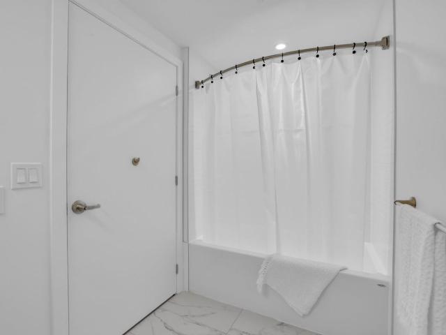 Recital Act IV 2 Bedroom Apartment for Rent at 36 Robinson Ave, Ottawa, ON K1N 0G4 Sandy Hill