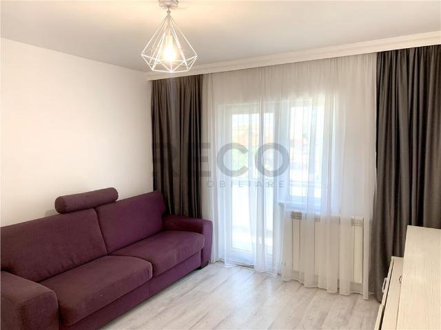 RECO Apartament 3 camere, decomandat, 68 mp, etaj 1renovat, 2 balcoane, gata de mutare