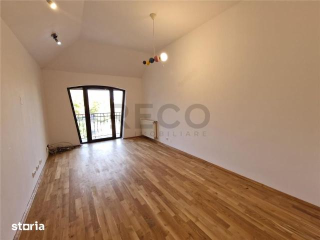 RECO Vila deosebita in Santandrei cu sauna si teren generos