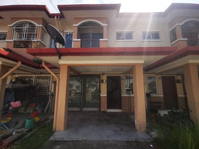 Reduced Price 2 Storey House Taman Lestari Putra Seri Kembangan