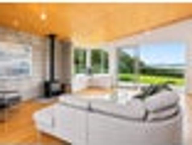 Redwood Valley, 4 bedrooms, $795 pw