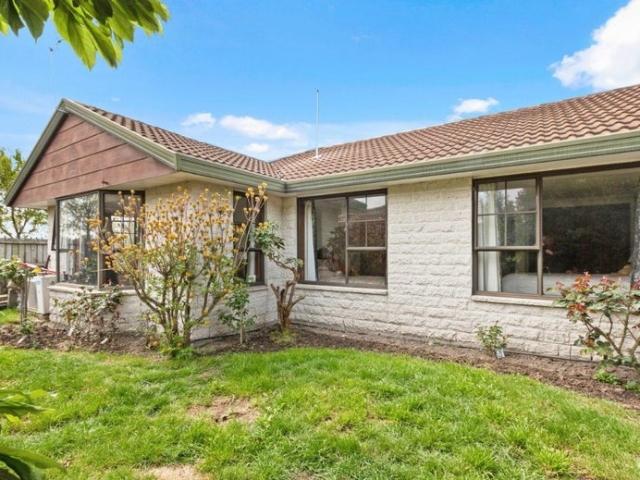 redwood, 2 bedrooms