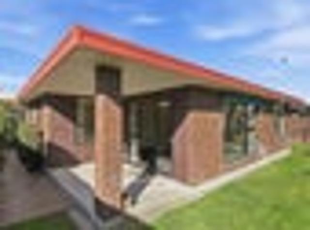 Redwood, 2 bedrooms, $520 pw