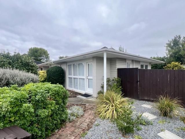 Redwood, 2 bedrooms
