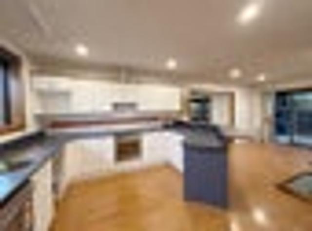 Redwood, 3 bedrooms, $700 pw
