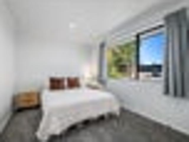 Redwoodtown, 3 bedrooms, $600 pw