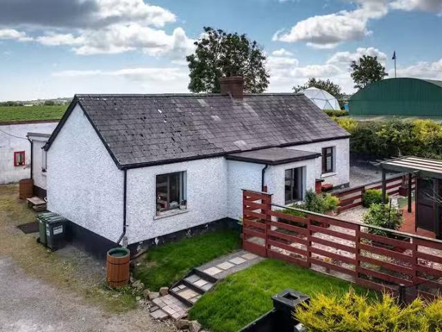 Red Barn, Walshestown, Clogherhead, Co. Louth, A92AE82 is for.