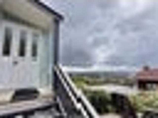 Red Beach, 3 bedrooms, $740 pw