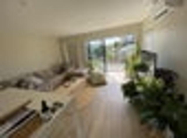 Red Beach, 2 bedrooms, $590 pw
