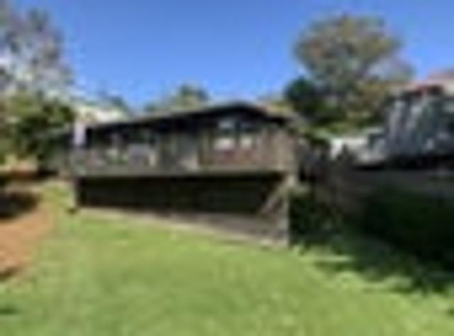 Red Beach, 2 bedrooms, $595 pw