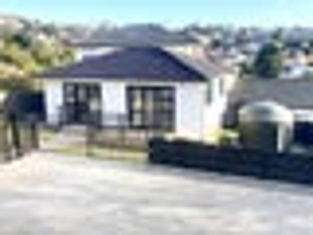 Red Beach, 2 bedrooms, $620 pw