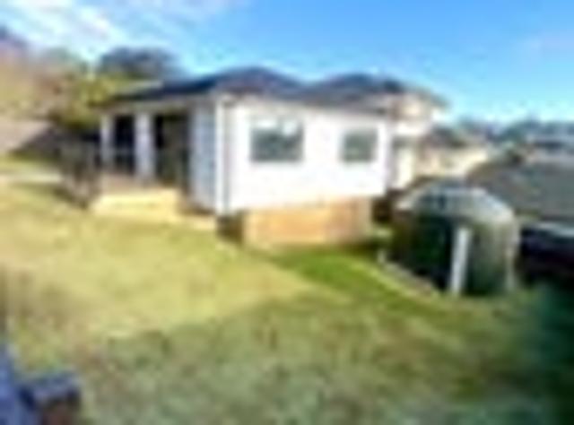 Red Beach, 2 bedrooms, $650 pw