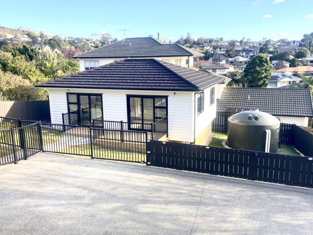 red beach, 2 bedrooms