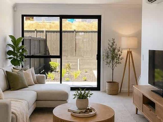 Red beach, 2 Bedrooms Townhouse