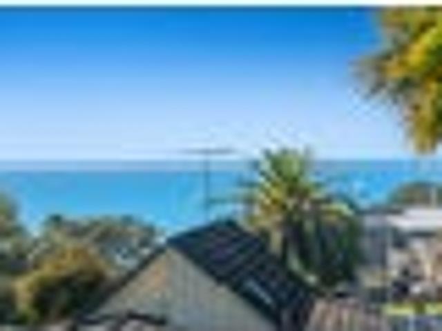 Red Beach, 4 bedrooms, $760 pw