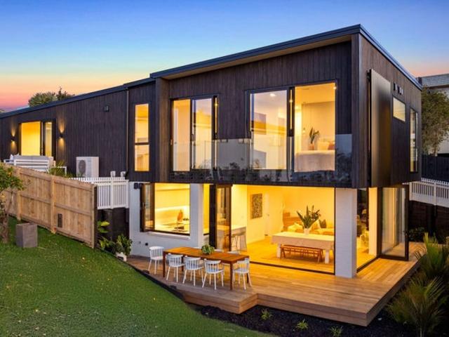 red beach, 4 bedrooms