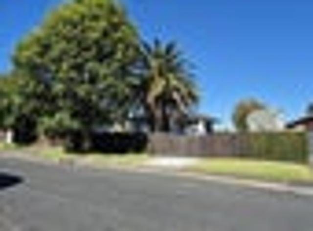 Red Beach, 4 bedrooms, $800 pw